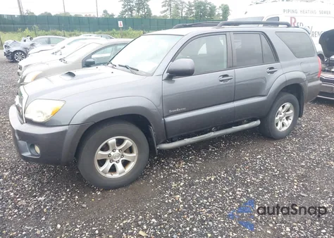 2006 Toyota 4Runner Sr5 Sport V6 z USA, uszkodzony, nr VIN JTEZU14R768041810